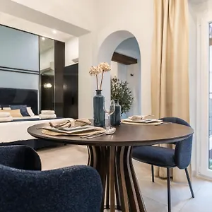 https://modern-studio-in-the-heart-of-malaga.1costadelsol.com